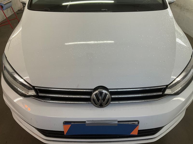 Volkswagen Touran 2.0 TDI Highline BlueMotion Tech 2019 – снимка 67