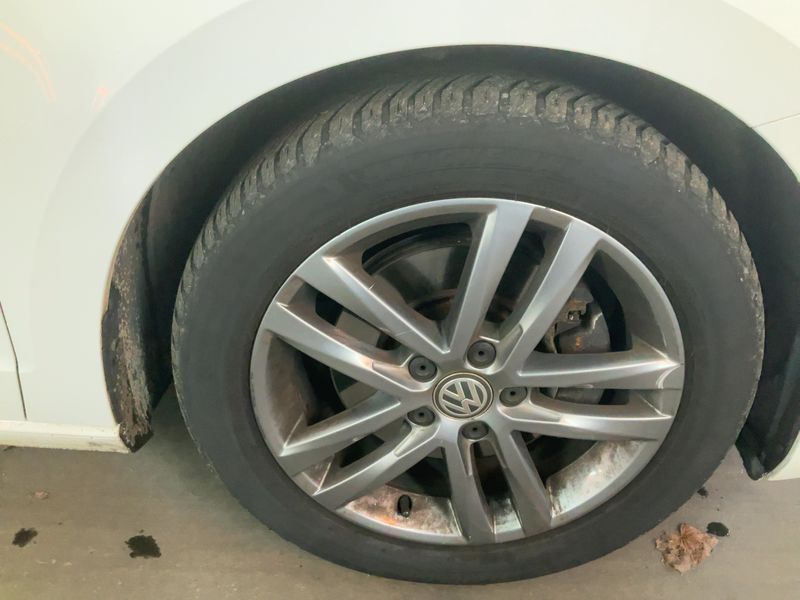 Volkswagen Touran 2.0 TDI Highline BlueMotion Tech 2019 – снимка 11