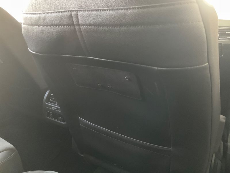 Volkswagen Touran 2.0 TDI Highline BlueMotion Tech 2019 – снимка 39