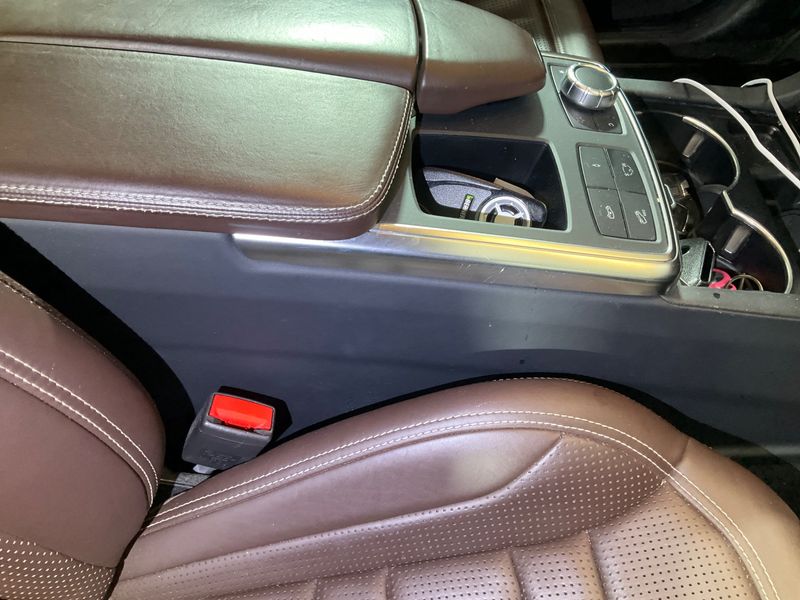 Mercedes-Benz M-Klasse ML 63 AMG 2014 – снимка 29