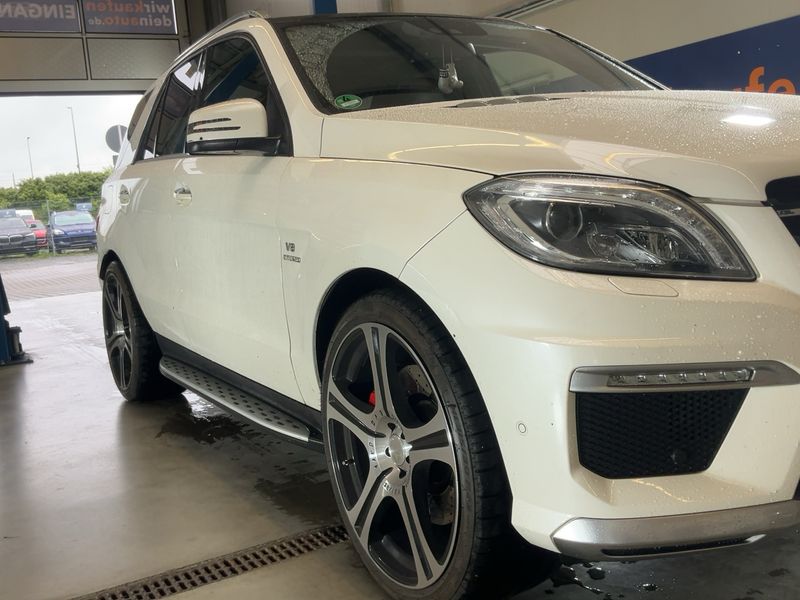 Mercedes-Benz M-Klasse ML 63 AMG 2014 – снимка 12