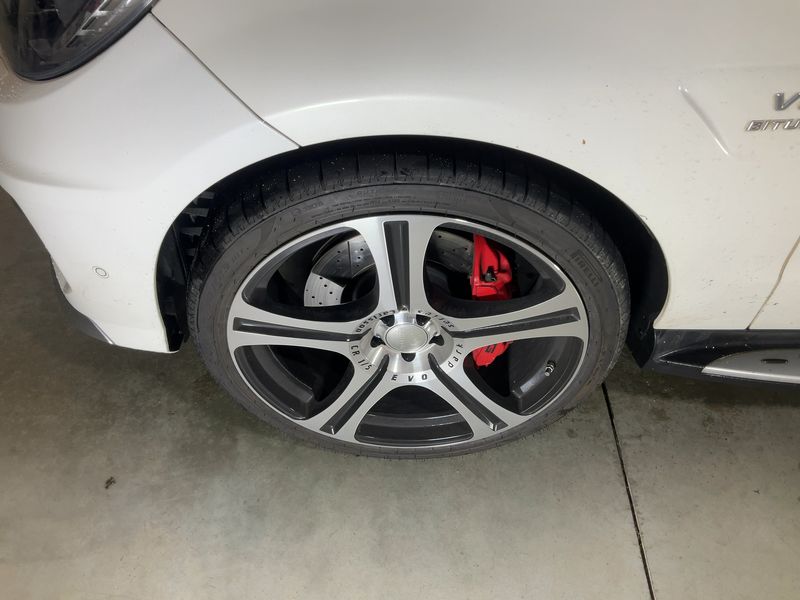 Mercedes-Benz M-Klasse ML 63 AMG 2014 – снимка 3