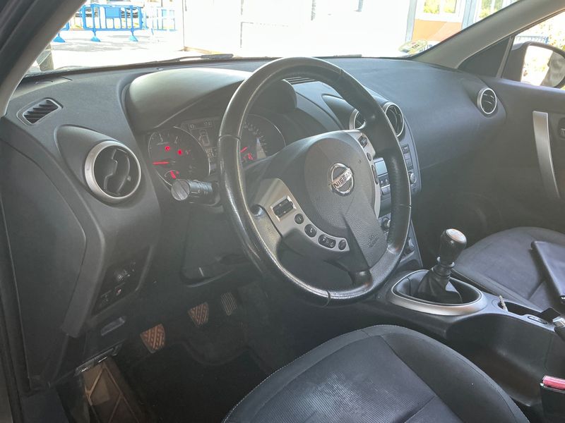 Nissan Qashqai+2 1.5 Turbodiesel Acenta 2013 – снимка 26