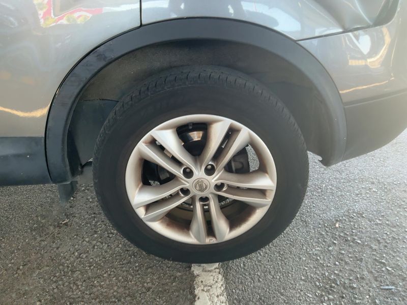 Nissan Qashqai+2 1.5 Turbodiesel Acenta 2013 – снимка 5