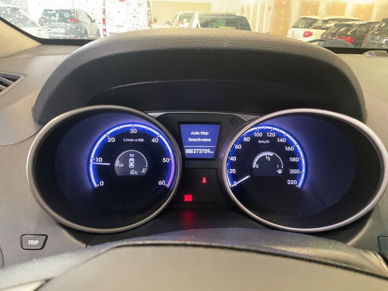 Hyundai ix35 1.7 CRDi Premium 2WD 2013 – снимка 4