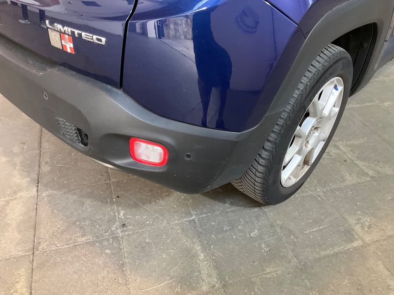 Jeep Renegade 1.6 M-Jet Limited FWD 2019 – снимка 25