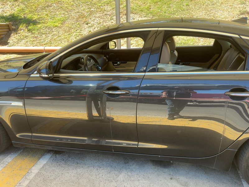 Jaguar XJ 3.0 D V6 Premium Luxury 2013 – снимка 4