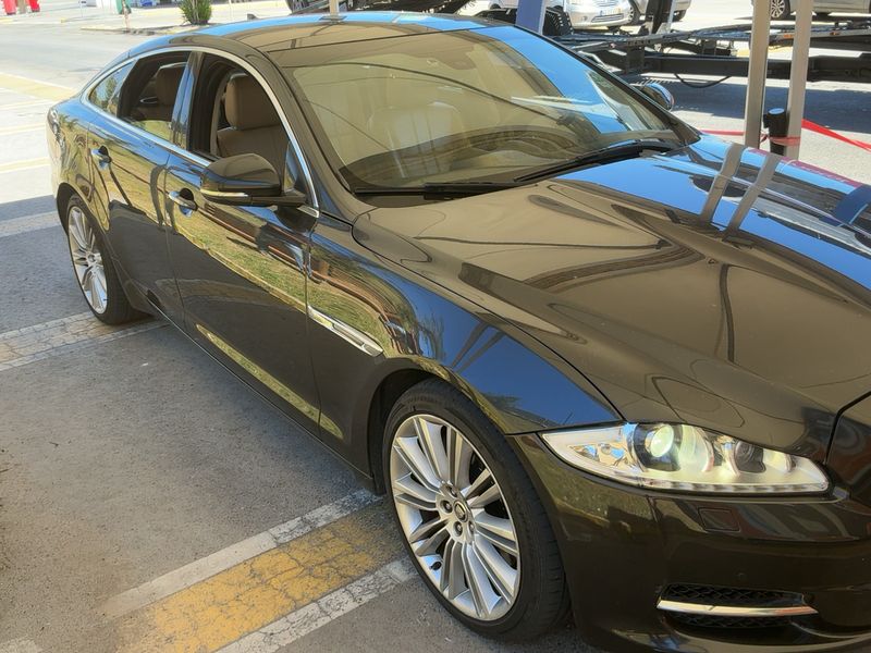 Jaguar XJ 3.0 D V6 Premium Luxury 2013 – снимка 12