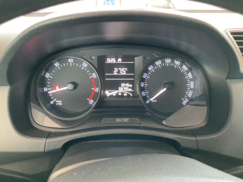 Skoda Fabia 1.2 TSI Cool Edition 2016 – снимка 19