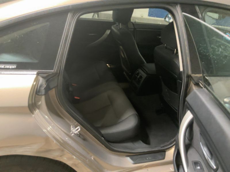 BMW 4er 420d Gran Coupé xDrive Advantage 2015 – снимка 19