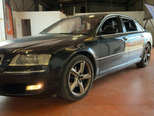 Audi A8 3.0 V6 TDI quattro 2009 – снимка 2