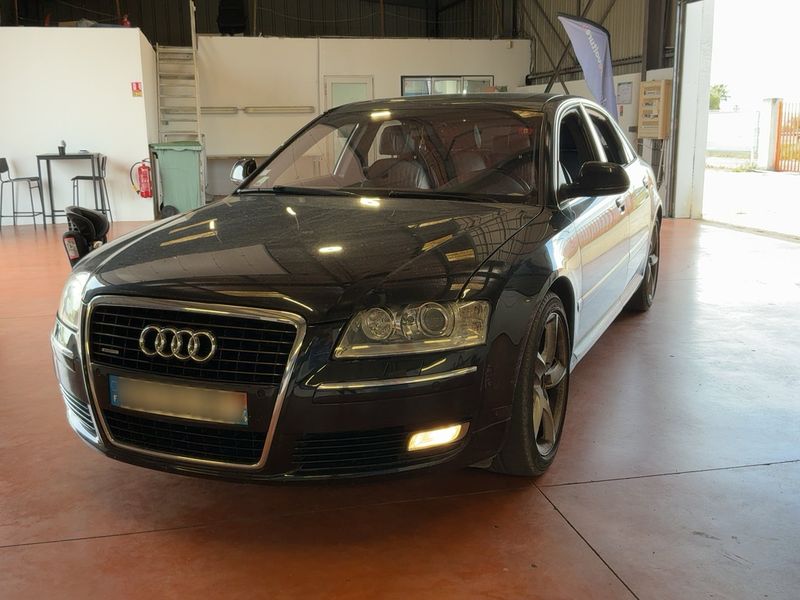 Audi A8 3.0 V6 TDI quattro 2009 – снимка 1
