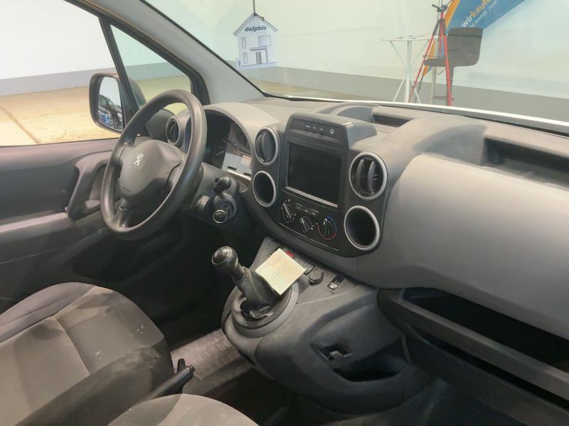 Peugeot Partner 1.6 Blue-HDi L1 Premium 2017 – снимка 18
