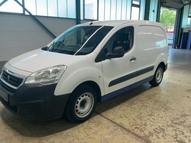 Peugeot Partner 1.6 Blue-HDi L1 Premium 2017 – снимка 2