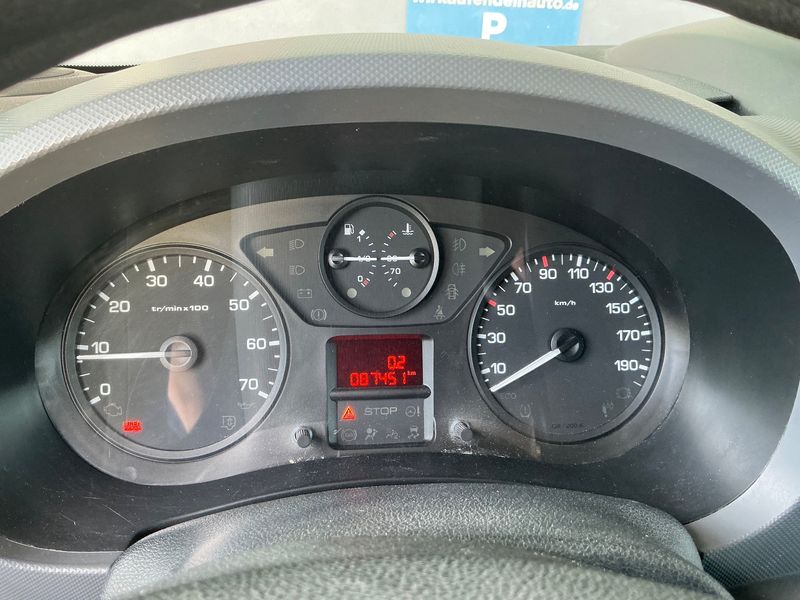 Peugeot Partner 1.6 Blue-HDi L1 Premium 2017 – снимка 19