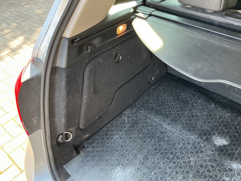 Mercedes-Benz B-Klasse B 180 Style 2016 – снимка 29
