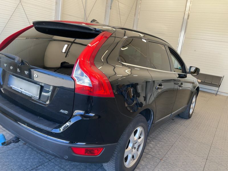 Volvo XC60 2.4 D4 Summum AWD 2009 – снимка 8
