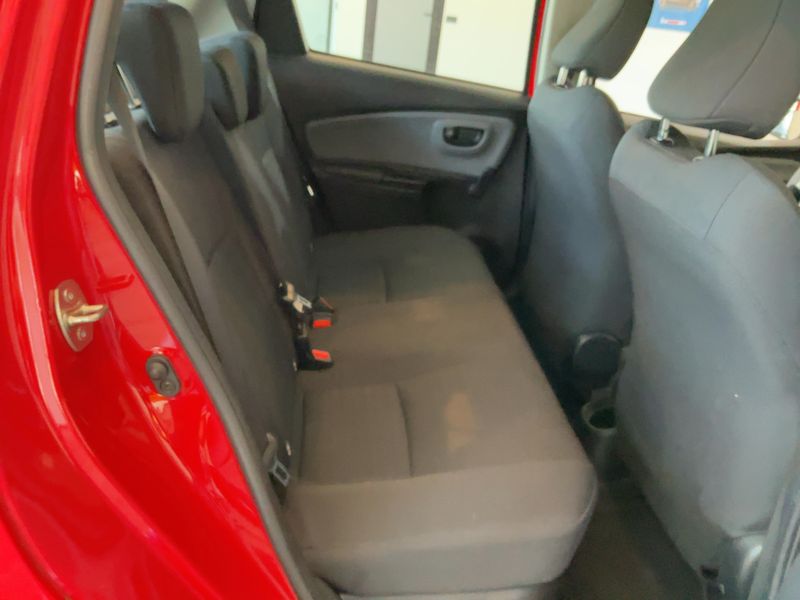 Toyota Yaris 1.5 Hybrid Cool 2017 – снимка 19