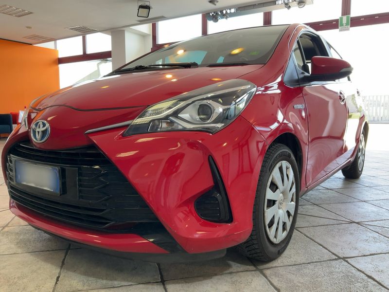 Toyota Yaris 1.5 Hybrid Cool 2017 – снимка 2