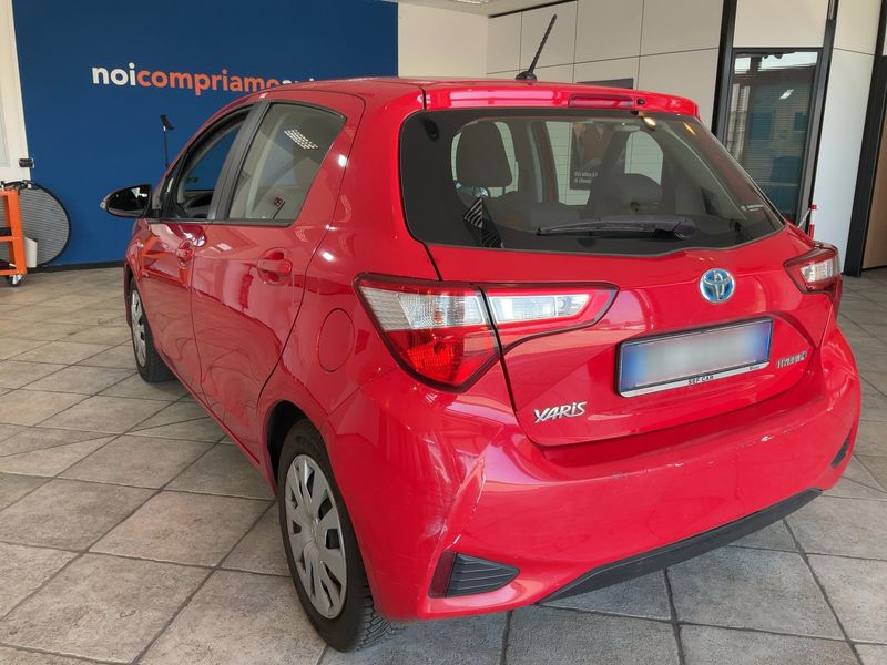Toyota Yaris 1.5 Hybrid Cool 2017 – снимка 6