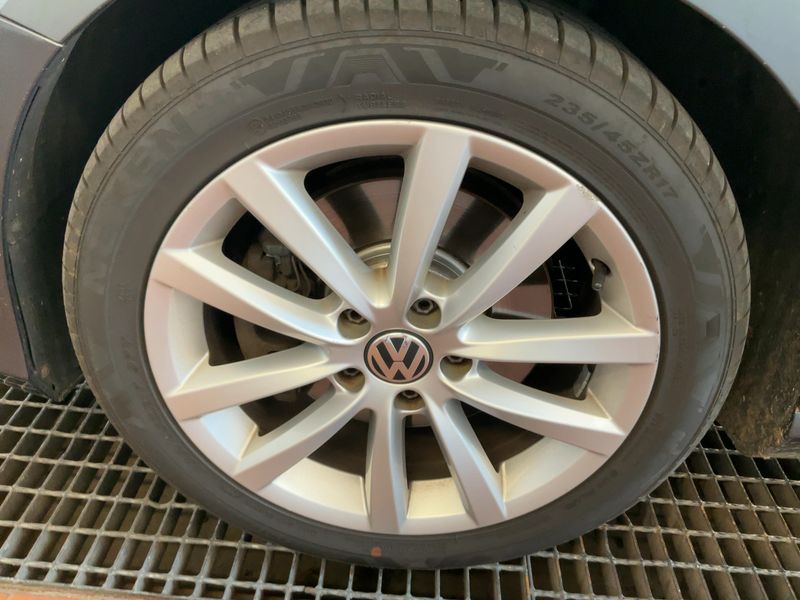 Volkswagen Passat 2.0 TDI Highline BlueMotion Tech 2012 – снимка 3