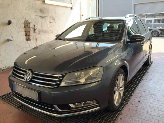 Volkswagen Passat 2.0 TDI Highline BlueMotion Tech 2012