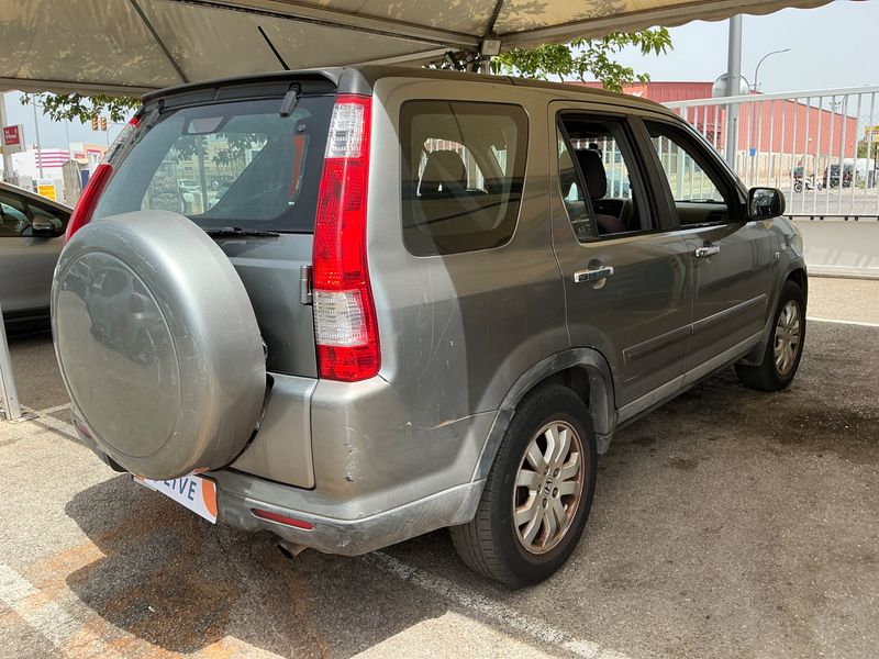 Honda CR-V 2.2 CTDI ES 2006 – снимка 2