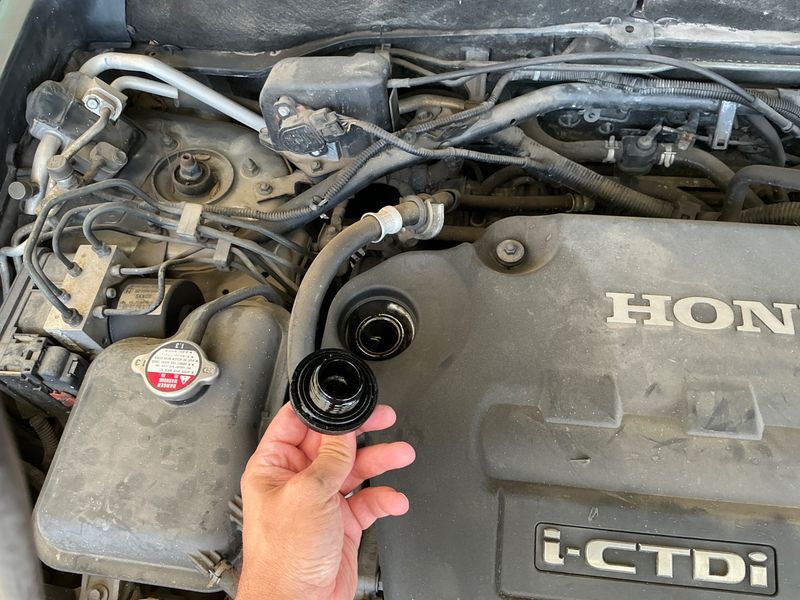 Honda CR-V 2.2 CTDI ES 2006 – снимка на щета