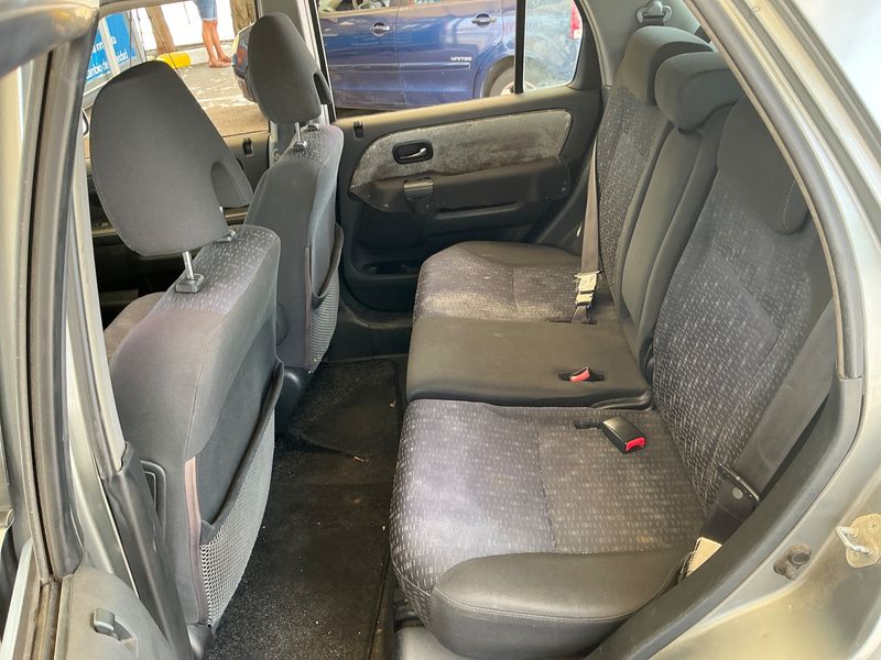 Honda CR-V 2.2 CTDI ES 2006 – снимка на щета