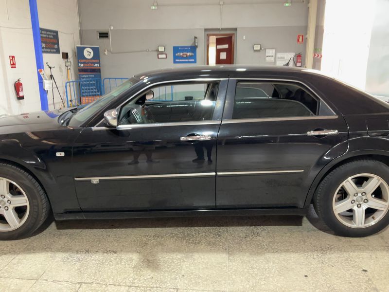 Chrysler 300 C 3.0 CRD 2008 – снимка 4