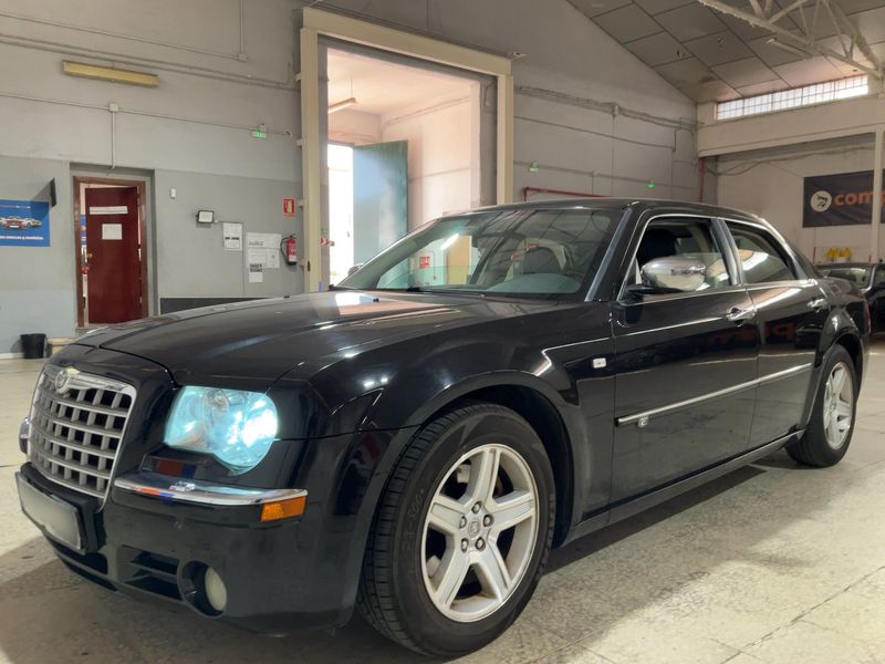Chrysler 300 C 3.0 CRD 2008 – снимка 2