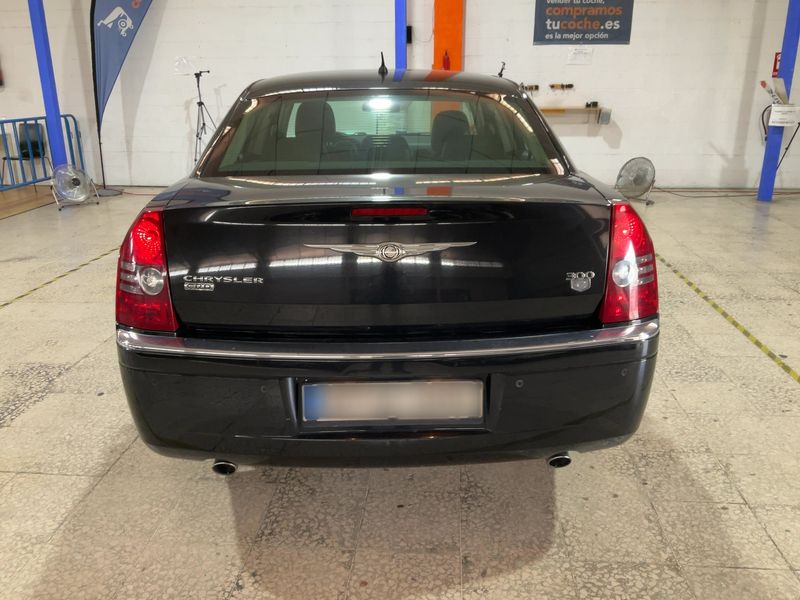 Chrysler 300 C 3.0 CRD 2008 – снимка 7