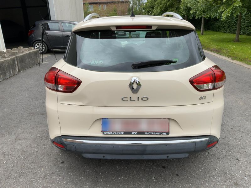 Renault Clio 1.5 dCi Energy Intens 2016 – снимка 7