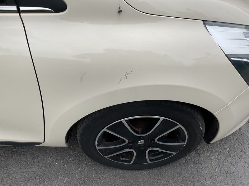 Renault Clio 1.5 dCi Energy Intens 2016 – снимка 22