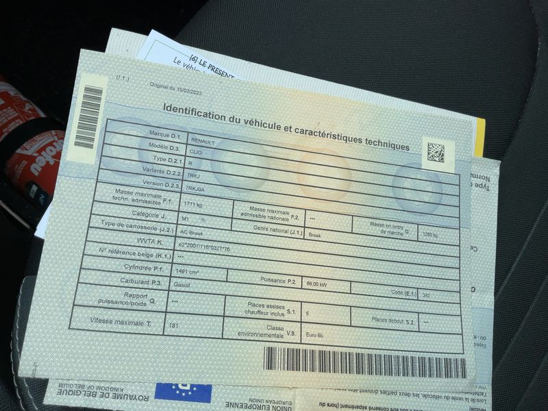 Renault Clio 1.5 dCi Energy Intens 2016 – снимка 20