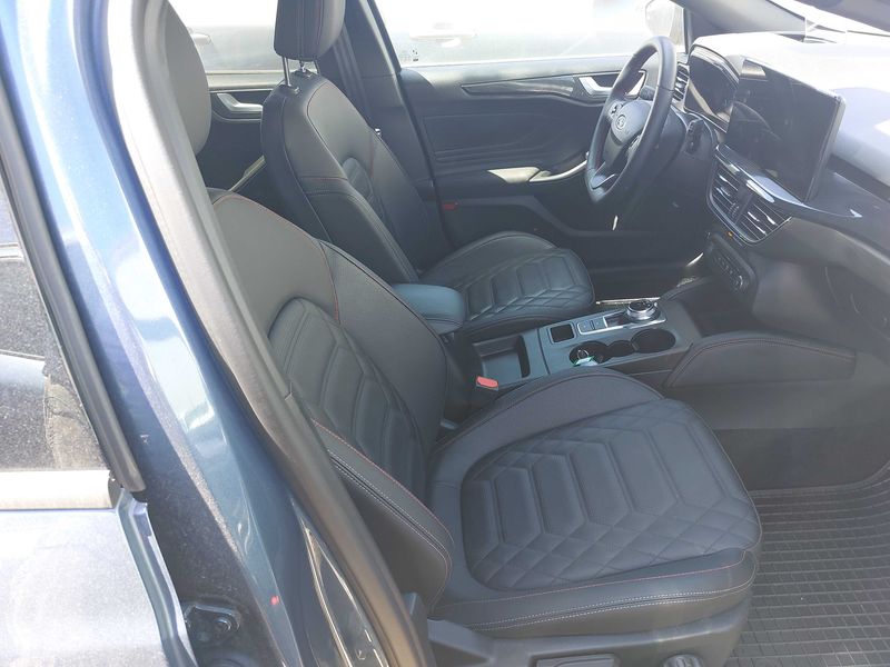 Ford Focus 1.5 TDCi EcoBlue ST-Line X 2024 – снимка 10