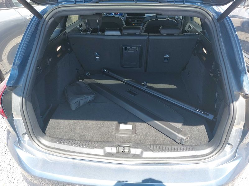 Ford Focus 1.5 TDCi EcoBlue ST-Line X 2024 – снимка 9