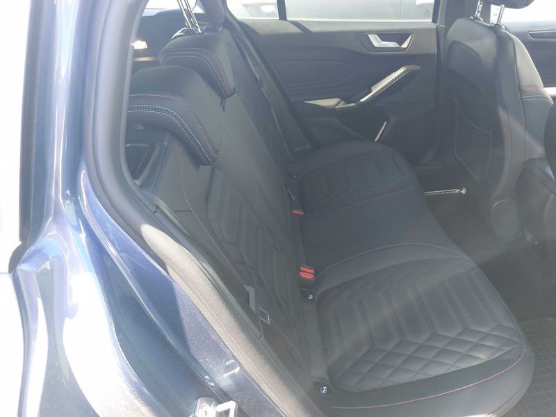 Ford Focus 1.5 TDCi EcoBlue ST-Line X 2024 – снимка 14