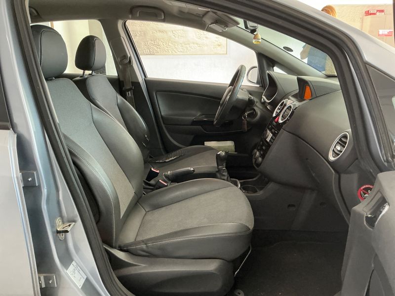 Opel Corsa 1.2 Cosmo 2008 – снимка 3