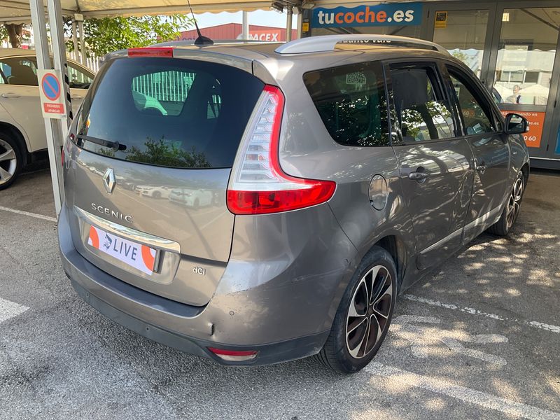 Renault Grand Scenic 1.6 dCi BOSE Edition 2014 – снимка 2