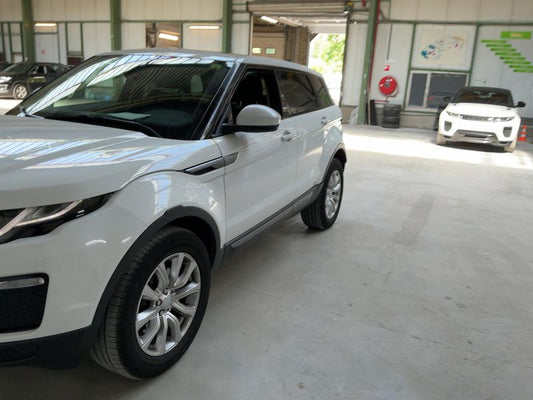 Land Rover Evoque 2.0 Td4 SE 2019 – снимка 2