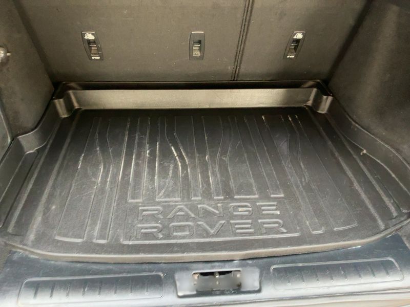 Land Rover Evoque 2.0 Td4 SE 2019 – снимка 15