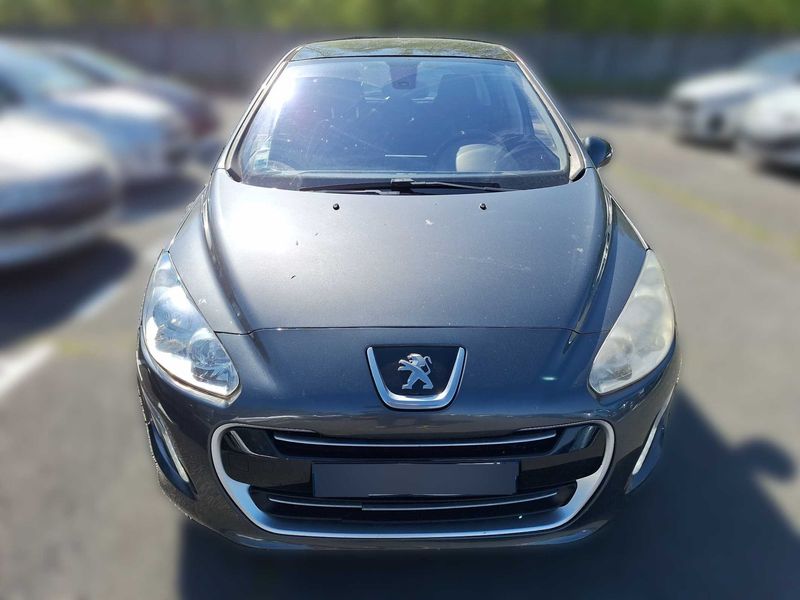 Peugeot 308 1.6 e-HDi Allure 2013 – снимка 7