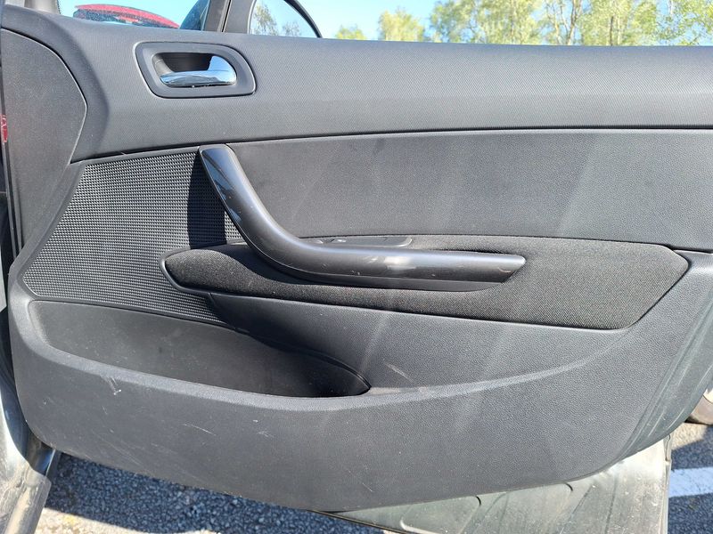 Peugeot 308 1.6 e-HDi Allure 2013 – снимка 60