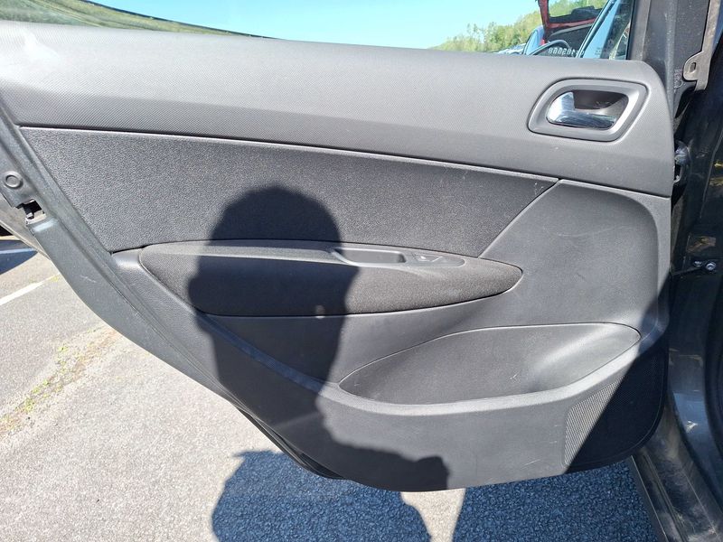 Peugeot 308 1.6 e-HDi Allure 2013 – снимка 65