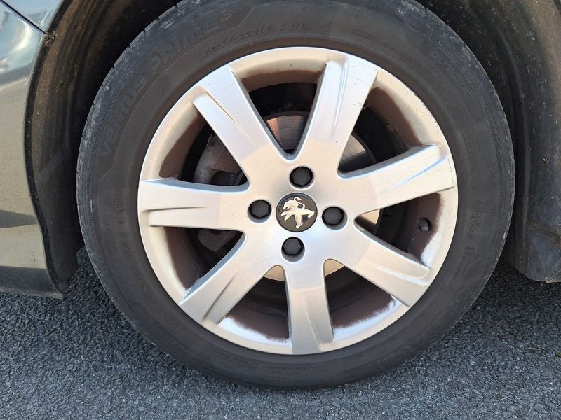 Peugeot 308 1.6 e-HDi Allure 2013 – снимка 43