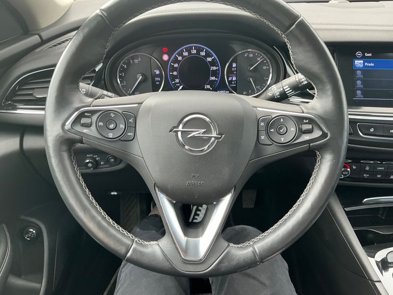 Opel Insignia Sports Tourer 1.6 CDTI DPF Innovation 2019 – снимка 31