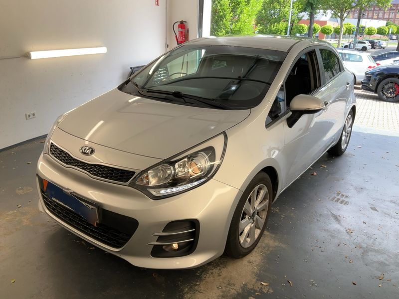 Kia Rio 1.2 UEFA Euro 2016 2016 – снимка 1