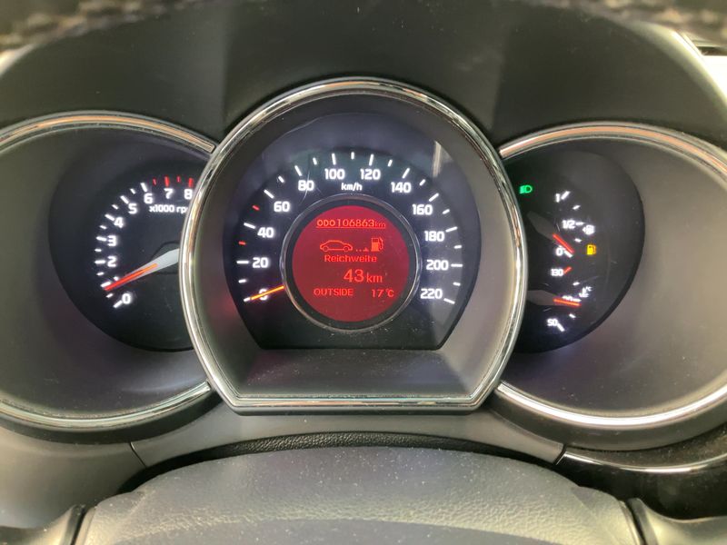 Kia Rio 1.2 UEFA Euro 2016 2016 – снимка 19