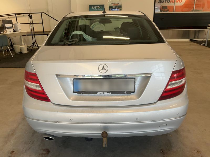 Mercedes-Benz C-Klasse C 220 CDI BlueEfficiency Avantgarde 2011 – снимка 7